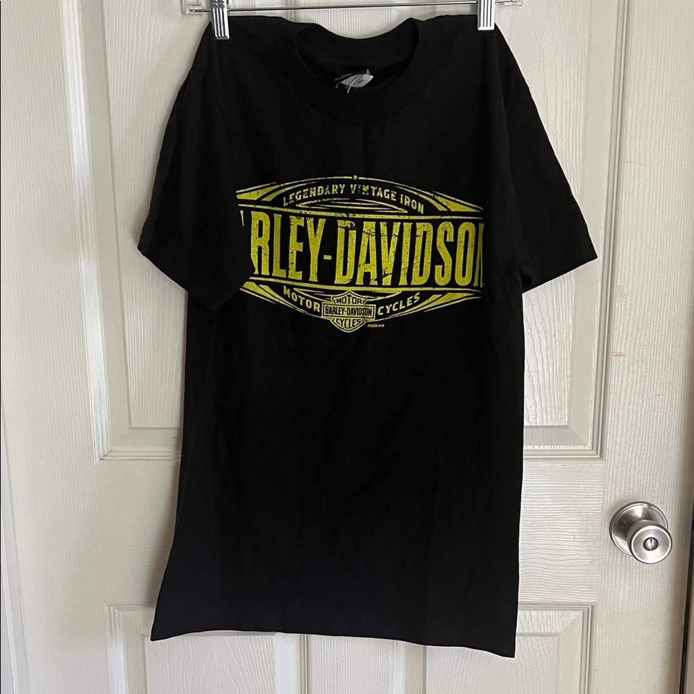VINTAGE Harley-Davidson Black Tee with Yellow Logo